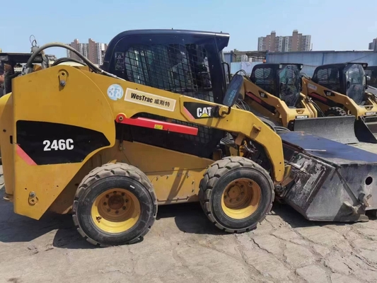 Japón Cargador de ruedas usadas Caterpillar 246C con motor YUNNEI y pintura original