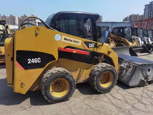 Japón Cargador de ruedas usadas Caterpillar 246C con motor YUNNEI y pintura original