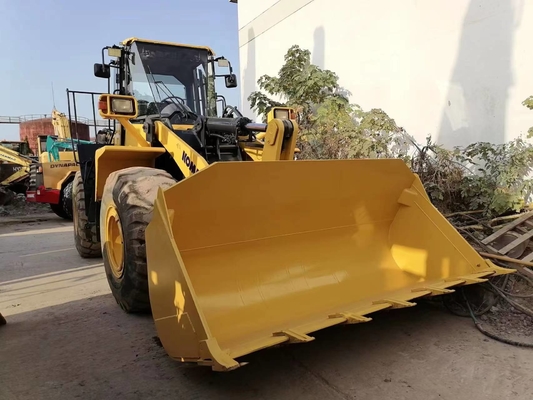 Una cargadora de 20 toneladas usada Komatsu WA380 con sistema totalmente hidráulico