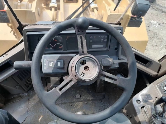 CAT 950F Cargador de segunda mano en buen estado con pintura original y poca duración de trabajo