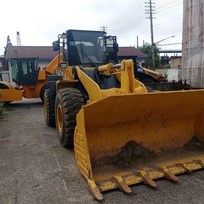 Comatsu WA320-5 de carga frontal usada con horas de trabajo bajas 0-2000 en excelentes condiciones