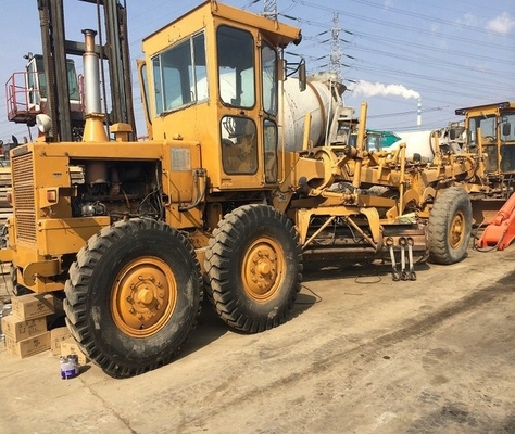 Máquina usada Japón pintura original Komatsu GD505A clasificador de 20 toneladas en Japón con motor CAT