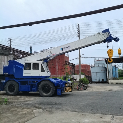 TADANO 25 toneladas grúa usada con rueda y peso de 25 toneladas