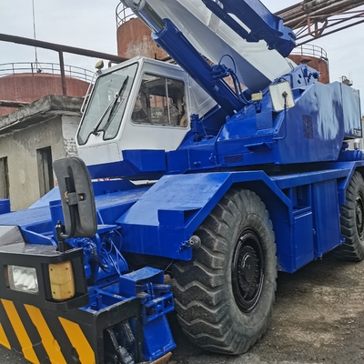 TADANO 25 toneladas grúa usada con rueda y peso de 25 toneladas