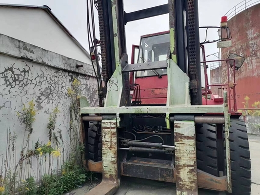 Camión de montacargas usado de 25 toneladas Mitsubishi FD250 con motor CAT y bomba hidráulica Nabtesco
