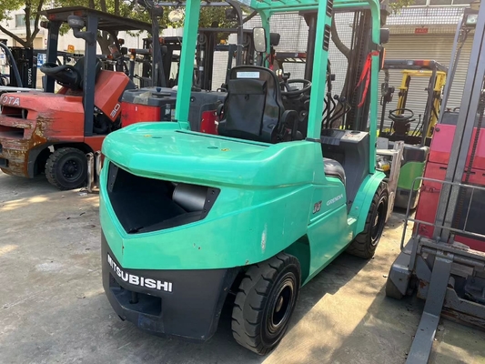 El motor de pintura original de la EPA Mitsubishi 35 3.5ton Usado carretilla elevadora para la construcción Japón