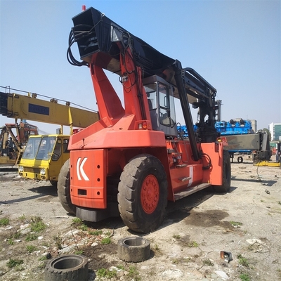 90% Kalmar Reach Stacker DRD450 grúa de torre 45 toneladas contenedor manipulador telescópico