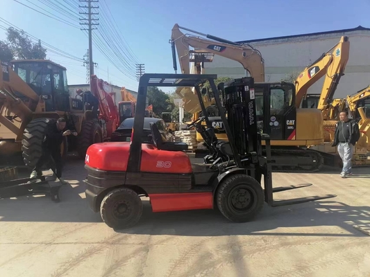 Carga de elevación máxima 3TON Diesel Japón Original Toyota FD30 carretilla elevadora de paletas