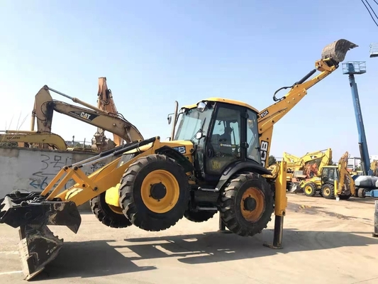 JCB 4CX de Japón con buena capacidad de cubos