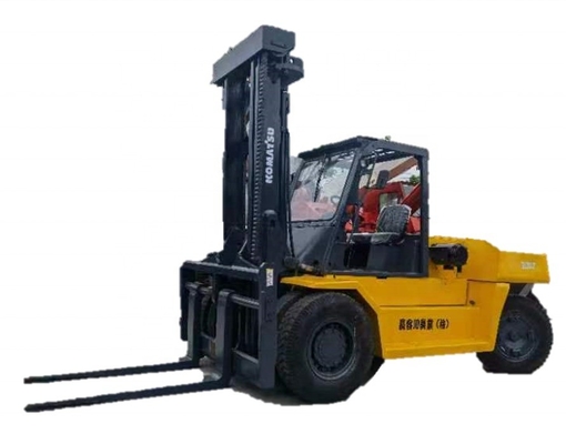 Camión de contenedores usado KOMATSU FD160 de 16 toneladas en excelentes condiciones de trabajo