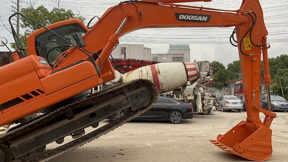 Excavadora Doosan DX140LC con motor original y cilindro hidráulico Liyuan de Japón