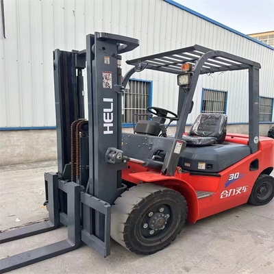 3000 KG CPCD 30 3 toneladas de maquinaria de construcción para helicópteros en buenas condiciones