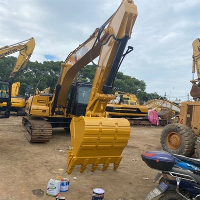 Excavadora Caterpillar 318D en excelente estado de trabajo y asequible
