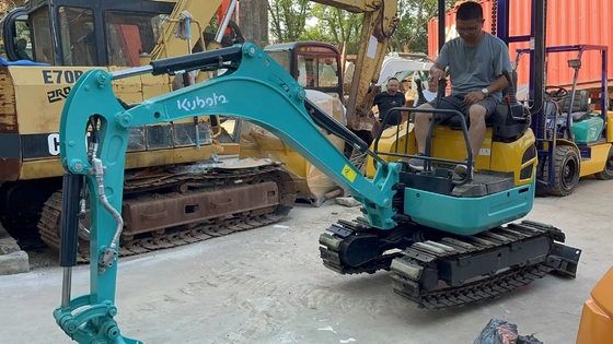 Excavadora Kubota U-15 usada con pintura original y bomba hidráulica Liyuan de Japón