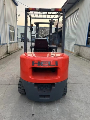 HELI 30 montacargas de 3 toneladas Multifunccional y de buen rendimiento para camiones de elevación de paletas