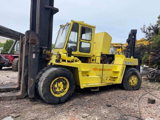 32 toneladas KOMATSU FD320 Camión elevadora diésel con operación manual y horas de trabajo bajas