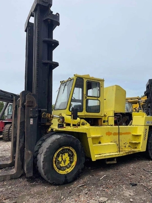 32 toneladas KOMATSU FD320 Camión elevadora diésel con operación manual y horas de trabajo bajas