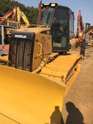 Bulldozer D5K de 20 toneladas usado con pintura original y sistema totalmente hidráulico