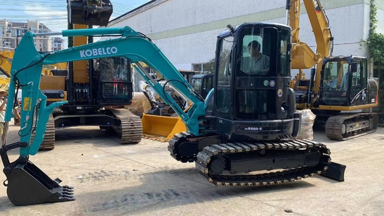 2021 Kobelco SK55R Excavadora de 5 toneladas con motor original y en buenas condiciones en Shanghai