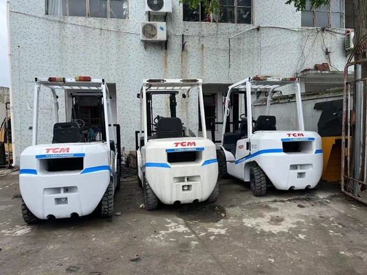 Más seguro usado TCM 3 toneladas 3,5 toneladas diésel carretilla elevadora con motor ISUZU YANMAR MISUBISHI FD30