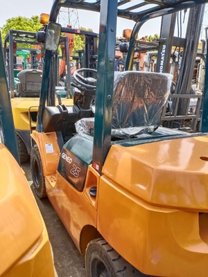 TOYOTA FD25 carretilla elevadora diésel de pallets para alimentos y bebidas dentro de su presupuesto