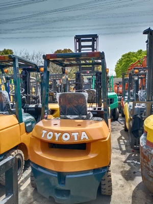 TOYOTA FD25 carretilla elevadora diésel de pallets para alimentos y bebidas dentro de su presupuesto