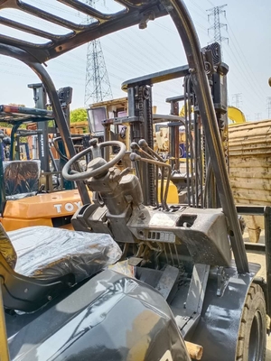TOYOTA FD25 carretilla elevadora diésel de pallets para alimentos y bebidas dentro de su presupuesto