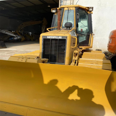 Bulldozer CAT D5G original y en buen estado con una gran capacidad de dosificación 2.19m3