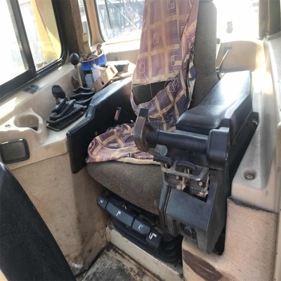 Cat D5K de segunda mano Bulldozer de orugas usado con 130 kW y bomba hidráulica Otros