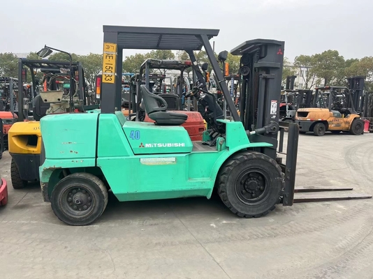 Camión elevador Mitsubishi FD40 diesel usado con 4TON Max. Carga de elevación en buenas condiciones