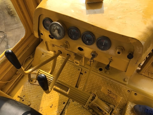 Komatsu D85 Maquinaria de Construcción D85 Bulldozer de rastreo con 142KW y válvula hidráulica