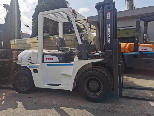 Camión elevador TCM de segunda mano de 6 toneladas en buen estado y motor de 127 kW de Japón