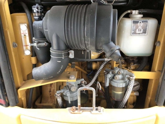 CAT301.5CR Mini Excavadora 2022 Año con horas de trabajo bajas y velocidad de rotación de 9,8 rpm