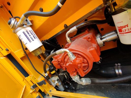 Hyundai HX220L Excavadora 20Ton Excavadora de rastreo Usada Máquina de movimiento de tierra de pintura original