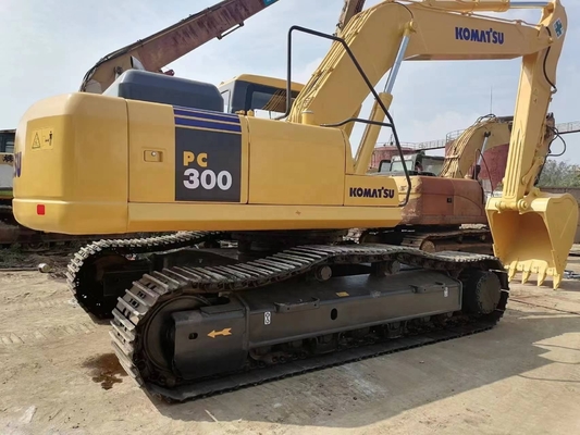 Motor de excavadora Komatsu PC300 de segunda mano y en buen estado con pocas horas de trabajo