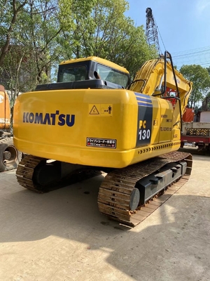 Komatsu PC130-7 Excavadora usada en Japón