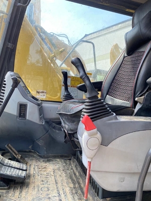 Komatsu PC130-7 Excavadora usada en Japón