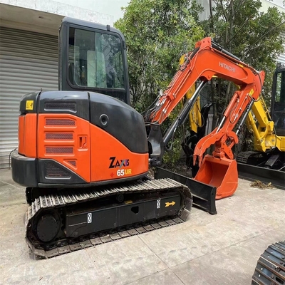 Mini excavadora usada de 6 toneladas con 95% Japón Hitachi ZX65UR y otro cilindro hidráulico