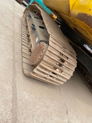 Excavadora de segunda mano KOMATSU PC240 bien mantenida con bajas horas de trabajo y 135KW de potencia