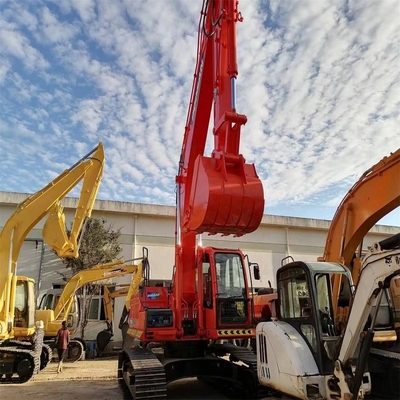 En buen estado, bien mantenido, excavadora coreana original Doosan DX300LC, en venta.