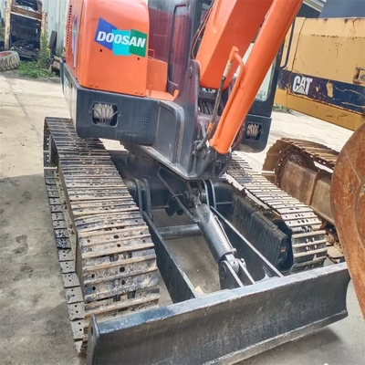 De segunda mano Doosan DH55 40KW Excavadora de rastreo Excavadora hidráulica usada para Sal