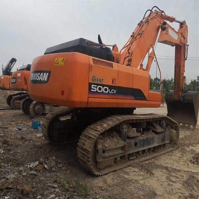 Excavadora usada DOOSAN 500LCV en buenas condiciones con bomba hidráulica y asequible