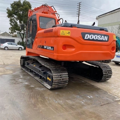 Horas de trabajo bajas 0-2000 Excavadora usada Doosan DX225LC para su negocio de construcción