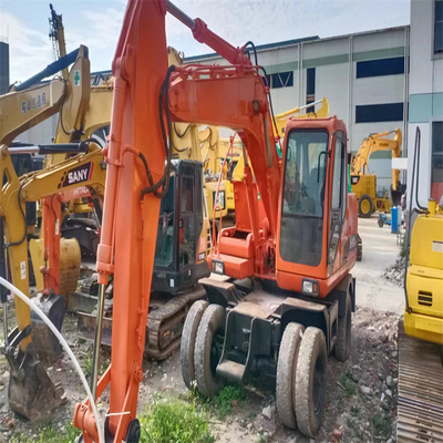 DH150W-7 Excavadora de ruedas Doosan en buen estado con válvula hidráulica
