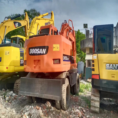 DH150W-7 Excavadora de ruedas Doosan en buen estado con válvula hidráulica