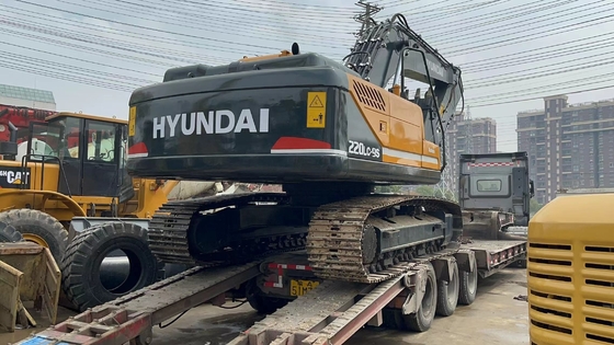 Comprar Usado Hyundai 220LC-9S excavadora pintura original 90kw potencia Liyuan válvula hidráulica