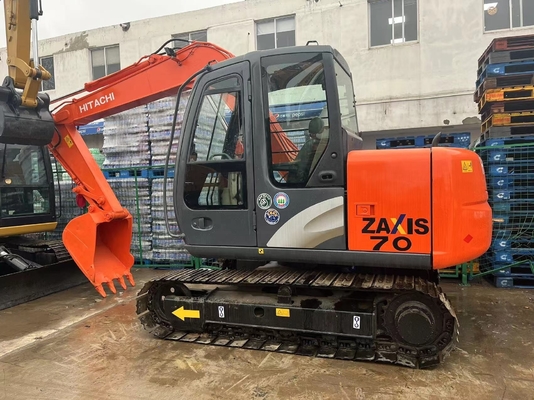 Excavadora de segunda mano Hitachi ZX70 con capacidad de 0.28m3