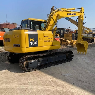 13 toneladas de peso operativo Komatsu PC130 Excavadora importada de Japón en en Shanghai Yard