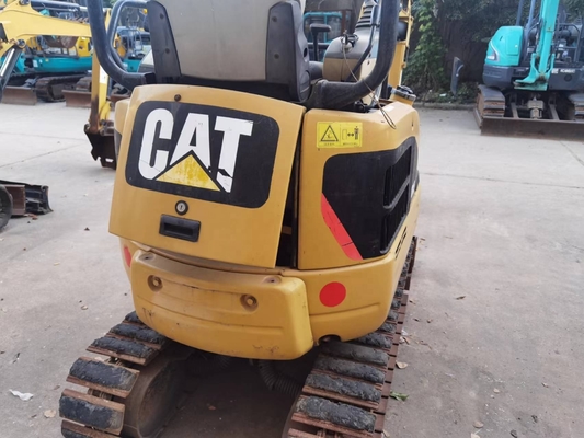 Excavadora mini Caterpillar 301.5 de segunda mano con pocas horas de trabajo en buen estado en stock