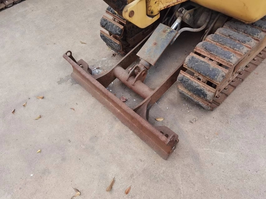 Excavadora mini Caterpillar 301.5 de segunda mano con pocas horas de trabajo en buen estado en stock